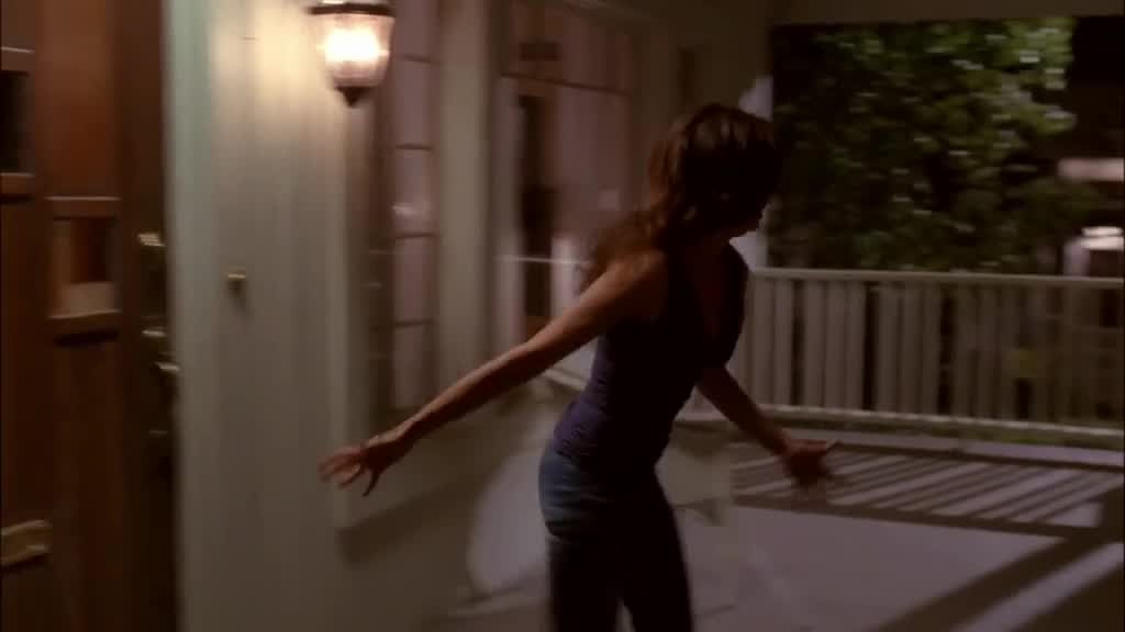 SUSAN lets out a small yelp as she rushes down the porch steps.jpg