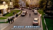 S01E01 After the funeral, all the residents of Wisteria Lane came to pay their respects