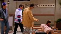 S01E04 (To the kid) Excuse me, that's my puck