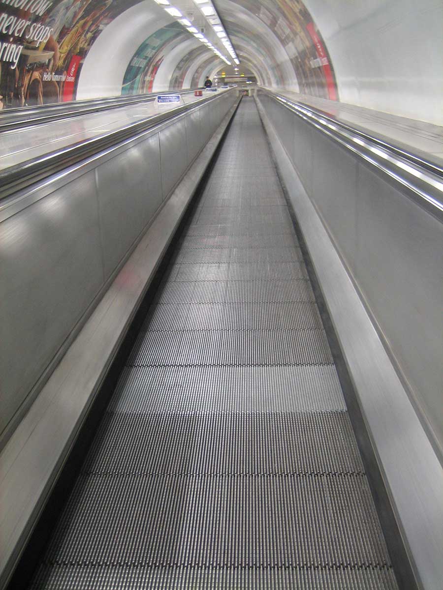 2506 Travelator.jpg