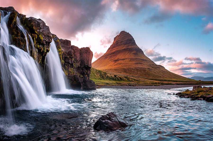 2507 Mount-Kirkjufell-Iceland.jpg