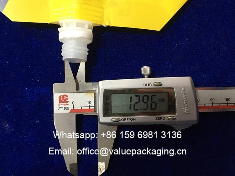 13mm-900gr-sugar-standing-spout-doypack.jpg