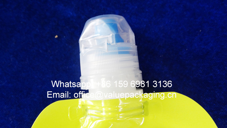 013-sports-spout-water-bag3.jpg
