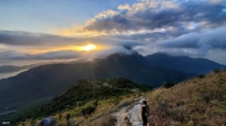 2507 Sunset-Peak-Lantau