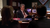 S01E05 We see that Lynette and Tom are at an interview for the school